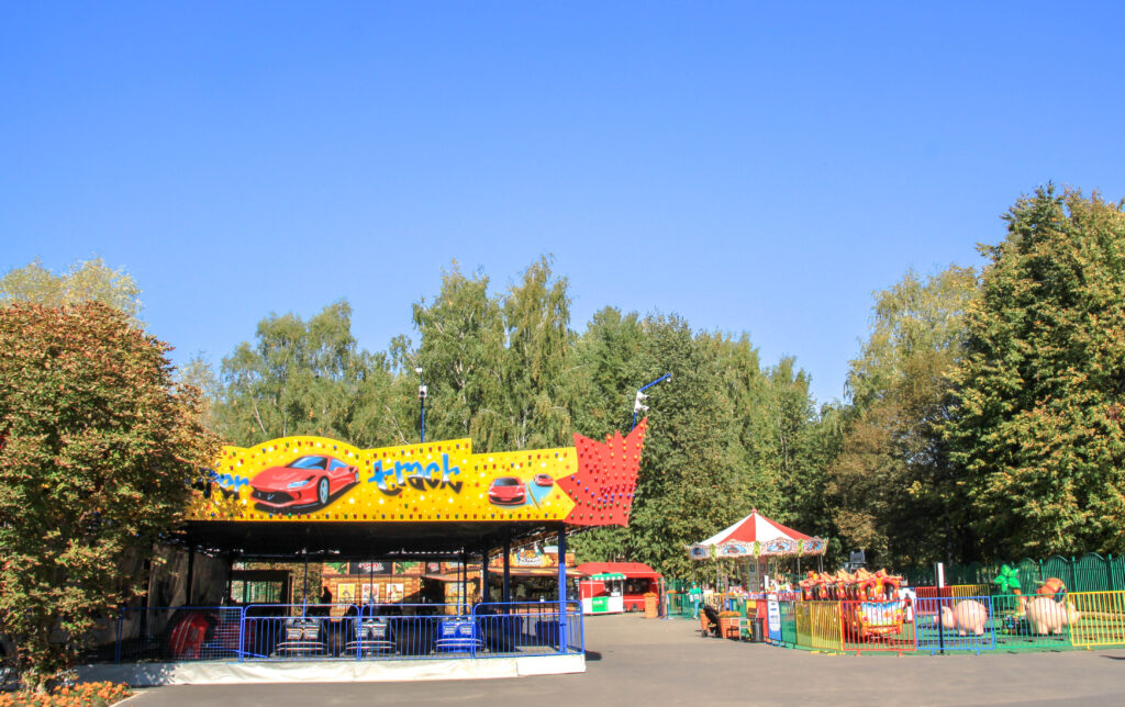 Парк аттракционов в Долгопрудном