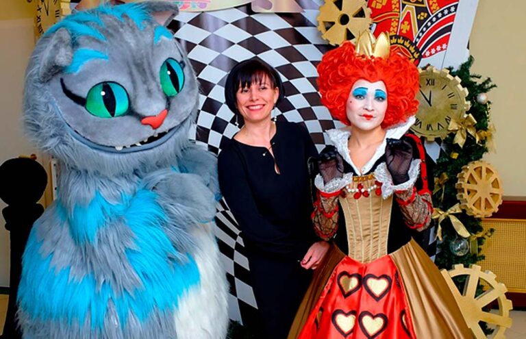 День рождения в стиле «Алиса в Стране чудес»