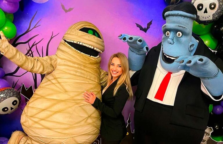 День рождения в стиле «Монстры на каникулах»