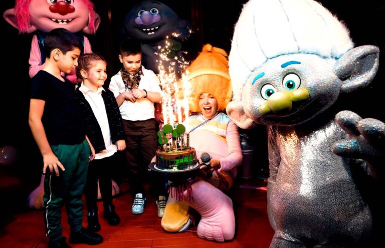 День рождения в стиле «Тролли»